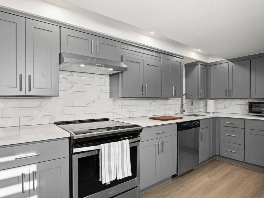Elegant Richmond Gem Nestled Up To Hawthorne Blvd. Διαμέρισμα Πόρτλαντ Εξωτερικό φωτογραφία