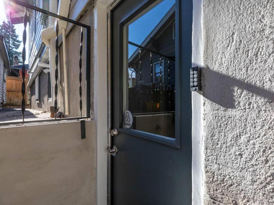 Elegant Richmond Gem Nestled Up To Hawthorne Blvd. Διαμέρισμα Πόρτλαντ Εξωτερικό φωτογραφία